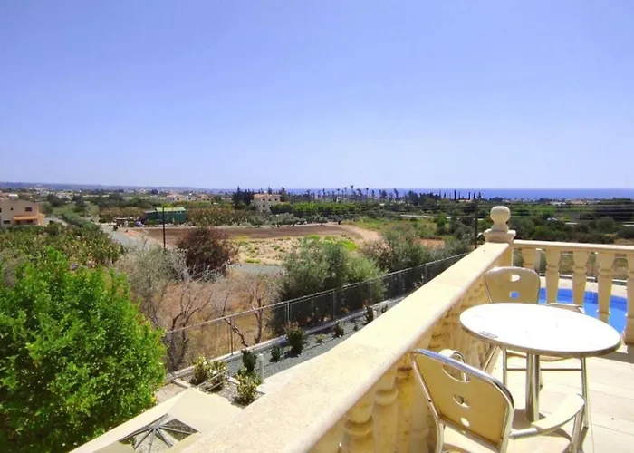 Julia I - Luxury 3-br Retreat With Sea & Mountain Views